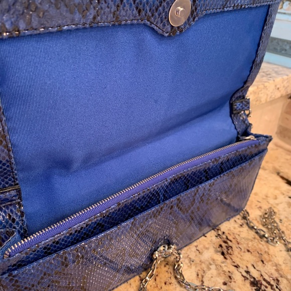 Peep toe sling back heels and matching purse - Picture 5 of 5